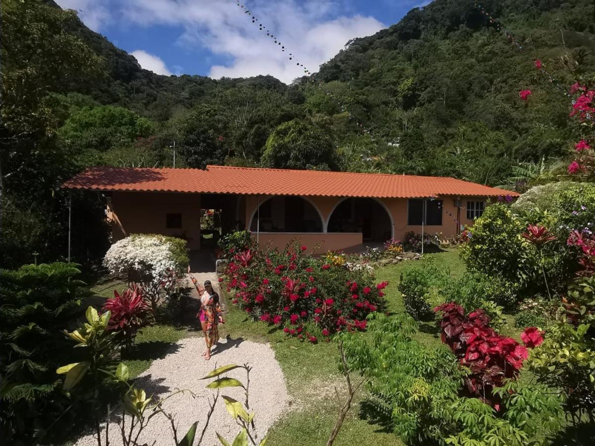 El Zumbito El Valle de Anton Quarto foto