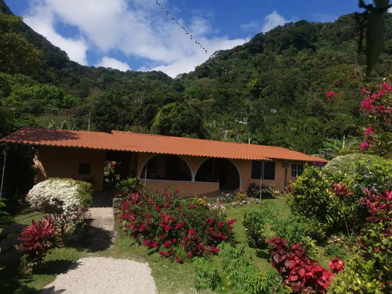 El Zumbito El Valle de Anton Quarto foto